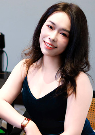 Gorgeous member profiles: blonde Asian member Jing from Xianyang